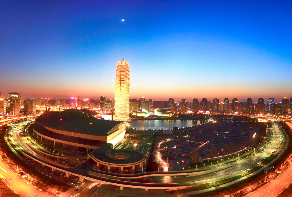 河南之声,尊敬的听众,亲爱的朋友们,携手共话美好未来