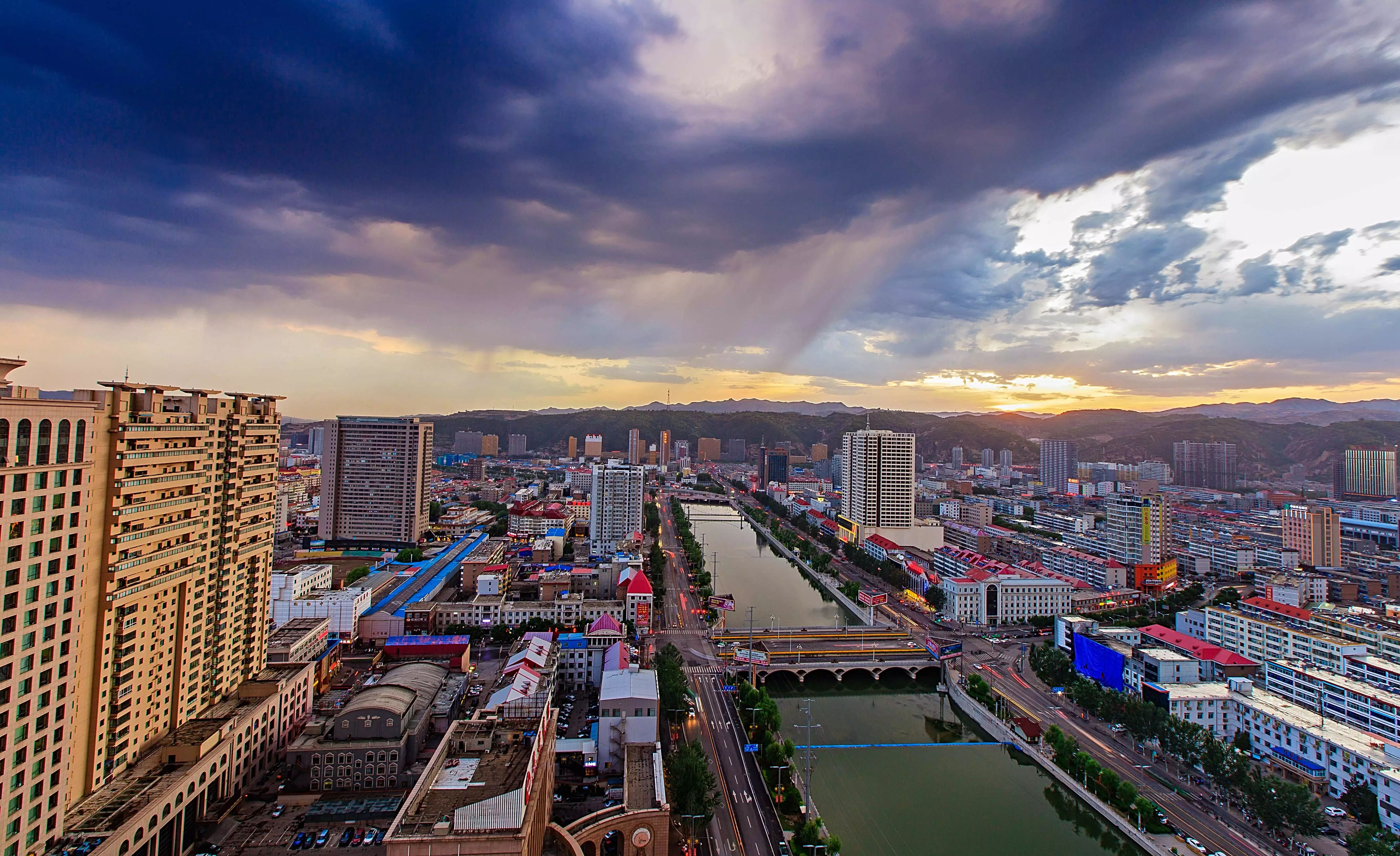吕梁红色记忆，传承不息的红色之旅🏰🎉